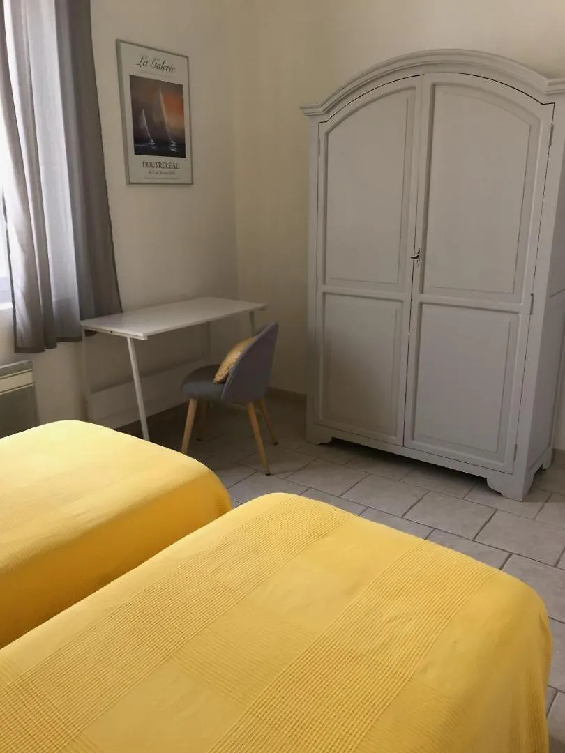 Holiday home Maison Avec Vue Sur Le Port De Plaisance Saint-Mandrier-sur-Mer