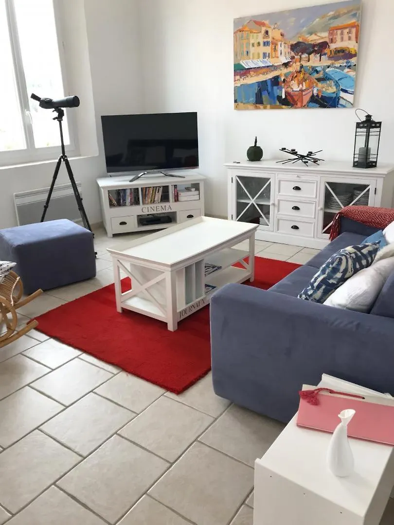 Holiday home Maison Avec Vue Sur Le Port De Plaisance Saint-Mandrier-sur-Mer