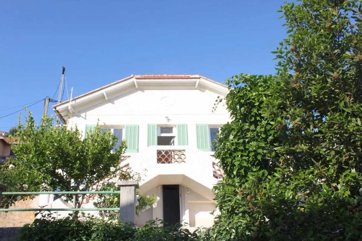 Holiday home Maison Avec Vue Sur Le Port De Plaisance Saint-Mandrier-sur-Mer